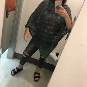 🧶 Knit Poncho ~ boho cute